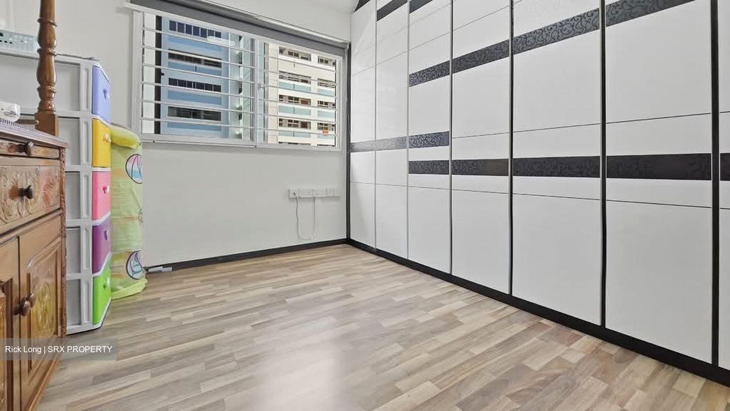 Blk 325 Woodlands Street 32 (Woodlands), HDB Executive #551845681